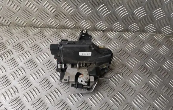 Front door lock
