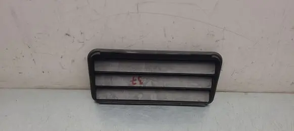 Tesla Model Y Quarter panel pressure vent 109875100C