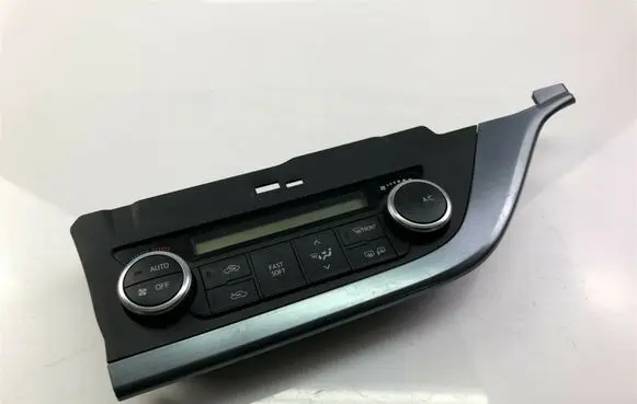 Toyota Auris E180 Climate control unit 75F542 F1216