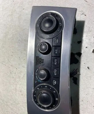 Mercedes-Benz C W203 Climate control unit A2038303485 F011500039