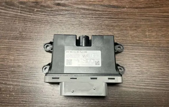 Renault Trafic III (X82) Adblue control unit 237G00535R 237G00625R