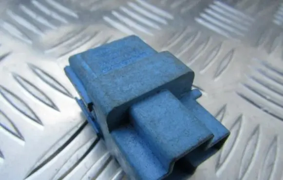 Nissan Primera Other relay 252309F900 4RA940010-65