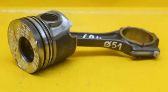 Skoda Fabia Mk1 (6Y) Piston 79L74 045F