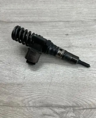 Mitsubishi Grandis Fuel injector 03G130073G 0414720404
