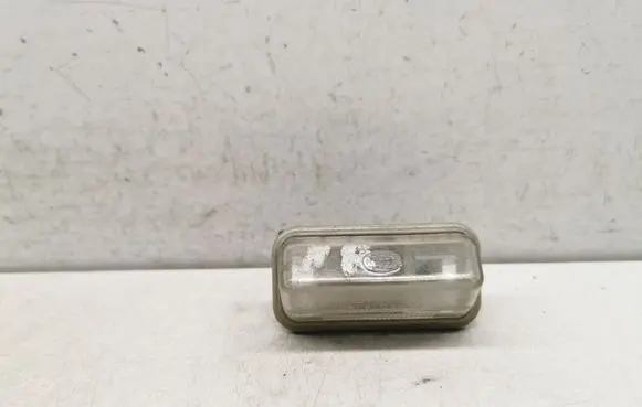 Toyota Avensis T250 Number plate light