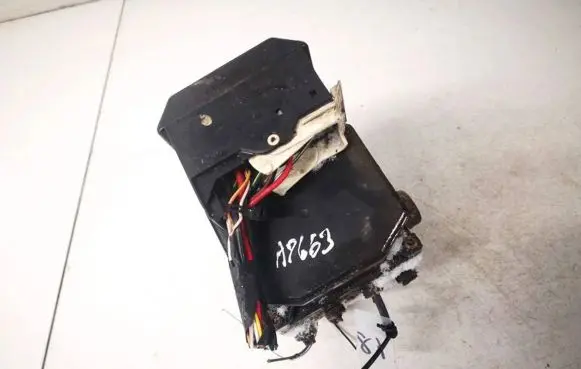 Ford Mondeo Mk III ABS Pump 3s712c405ab 3s71-2c405-ab