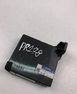 Lexus IS 220D-250-350 Other control units/modules 8865053170