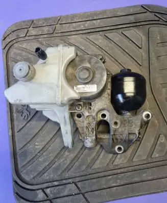 Citroen C4 Grand Picasso Other gearbox part BM0077947C