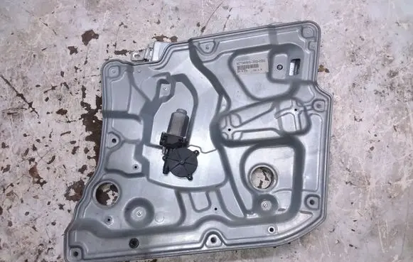 Nissan Primera Front door window regulator with motor 80770AV600