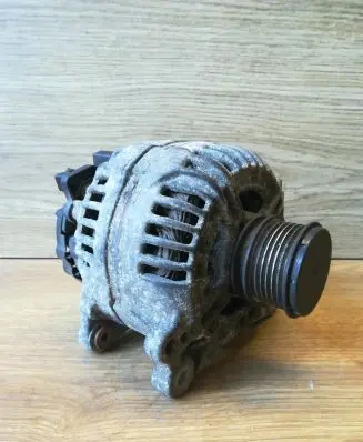 Volkswagen Polo IV 9N3 Generator/alternator 045903023A 0124515022 00M145397