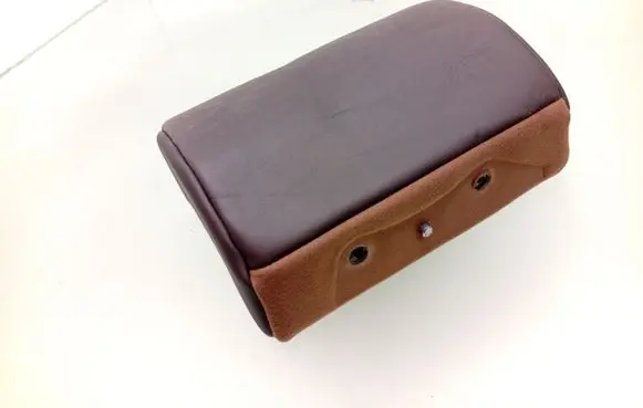 Lexus RX 450H Rear seat armrest 