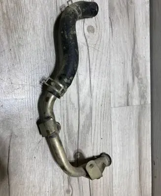 Mitsubishi Pajero Engine coolant pipe/hose