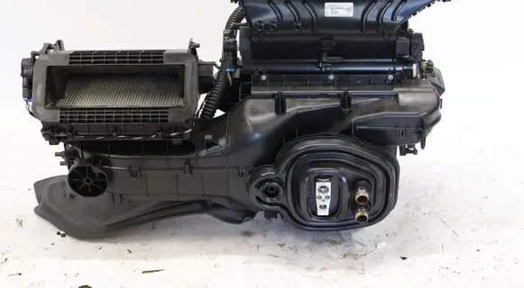 Skoda Superb B8 (3V) Heater blower radiator 5Q1816005AF
