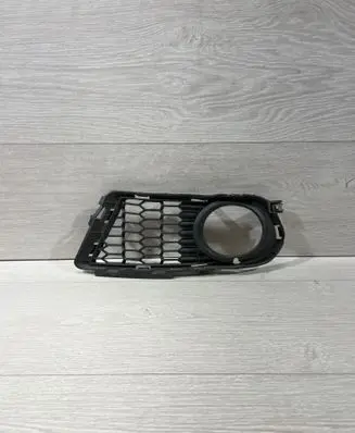BMW 3 E92 E93 Front bumper lower grill 8038935