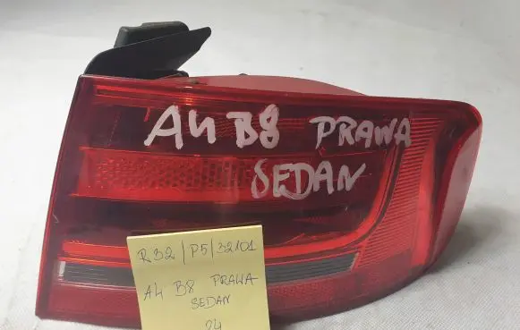 Audi A4 S4 B8 8K Rear/tail lights 8K5945096