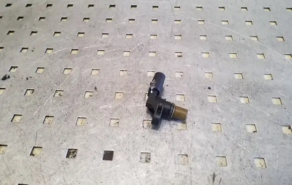 Audi Q7 4L Camshaft position sensor 06E905163