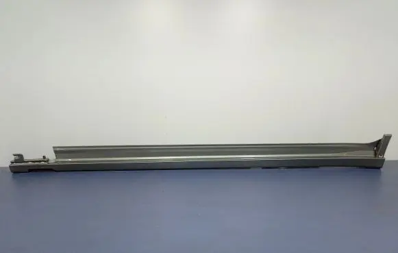 BMW X3 G01 Front sill (body part) 8064807