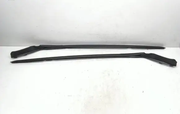 Volvo S90, V90 Windshield trim 31386574 31386575