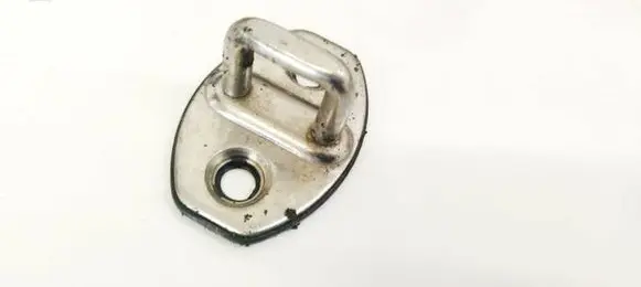 Skoda Superb B6 (3T) Rear door lock loop/hook striker 3C0837033C