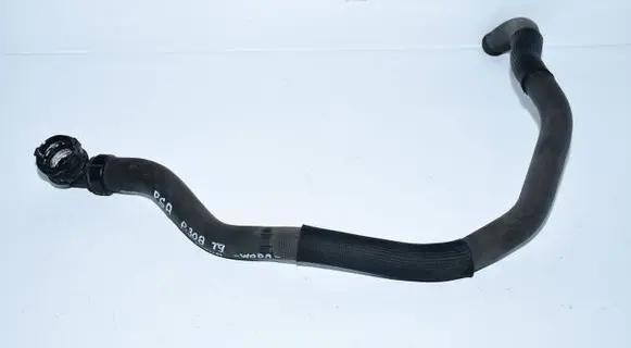 Engine coolant pipe/hose