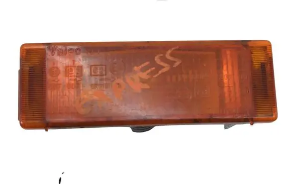 Renault Express Front fender indicator light 7700811996 E26R0190095 7701029282