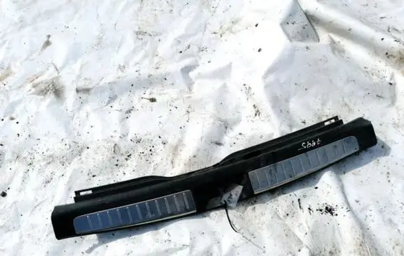 Toyota RAV 4 (XA30) Other trunk/boot trim element 5838705090 58387-05090