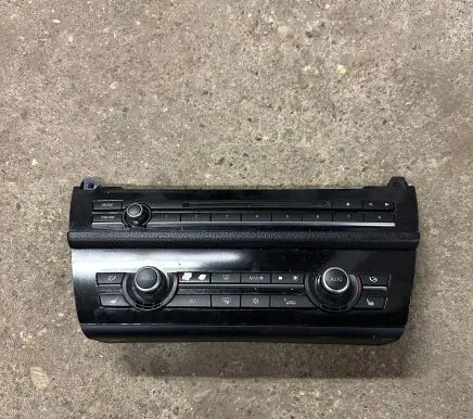 BMW 5 F10 F11 Climate control unit 9241241