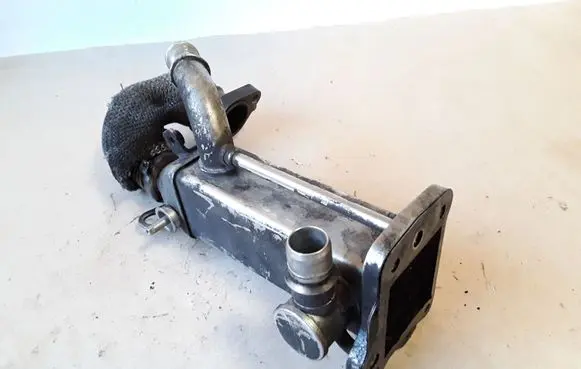 Land Rover Freelander 2 - LR2 EGR valve cooler 9658570280 9F464AD 79998D