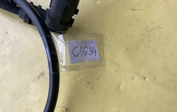 Mercedes-Benz C W203 ABS brake wheel speed sensor A2035400417