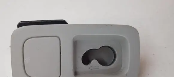 Volvo V60 Cargo luggage net fixing mount 30715567
