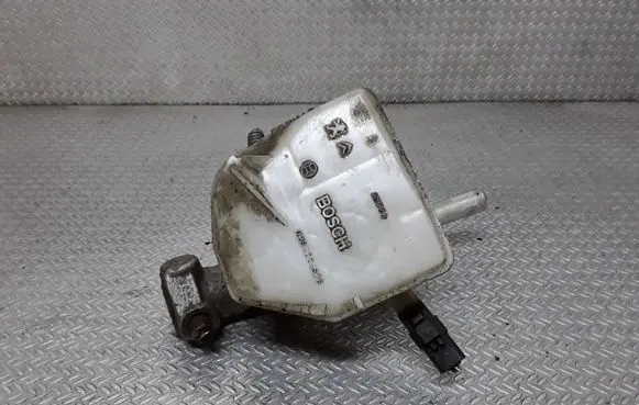 Citroen C4 I Master brake cylinder 0204224576