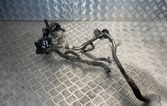 Toyota Yaris Coolant pipe/hose 