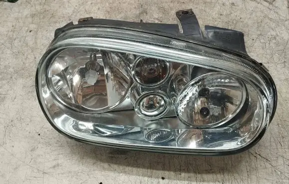 Volkswagen Golf IV Headlight/headlamp