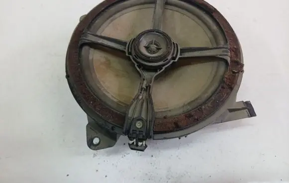 Volvo S60 Front door speaker 