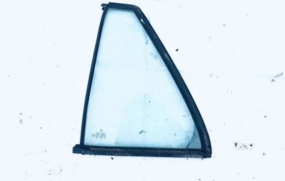 Mercedes-Benz C W202 Rear vent window glass 