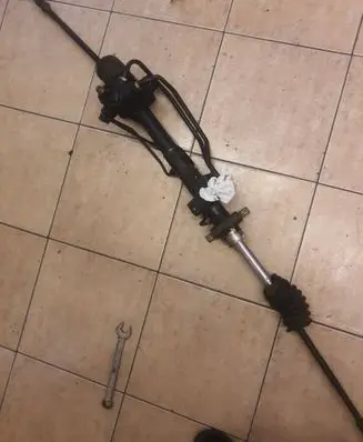 Volkswagen Golf III Steering rack 1h2422055 3c25A3