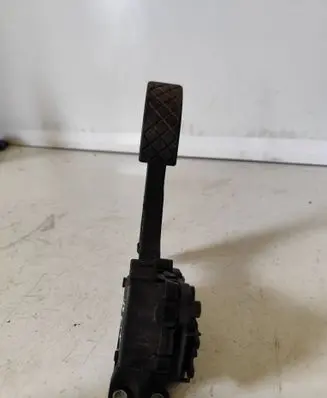 Skoda Roomster (5J) Accelerator throttle pedal 6Q1723503P 6PV00849640