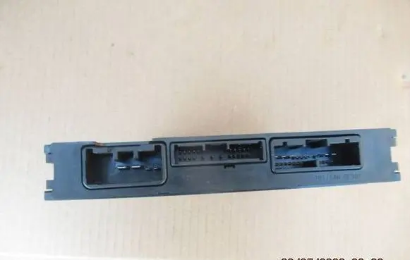 Toyota RAV 4 (XA30) Start/Stop control module Q15B13Y 8926012100