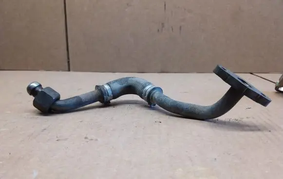 Audi A4 S4 B8 8K Turbo turbocharger oiling pipe/hose 03L115736F