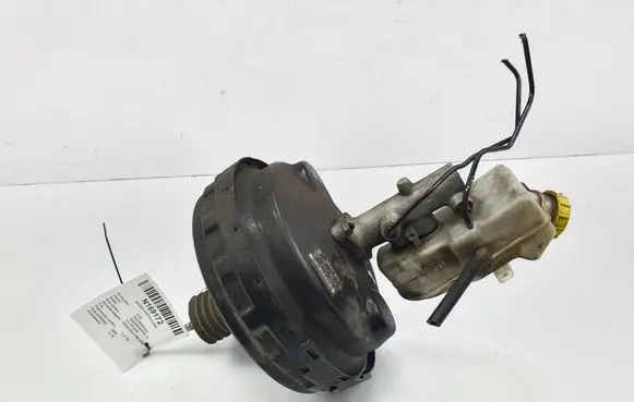 Volkswagen Transporter - Caravelle T5 Master brake cylinder 7H0612101A