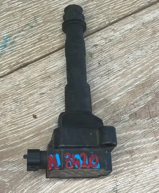 Porsche Cayman 987 High voltage ignition coil 99760210200 0040100021