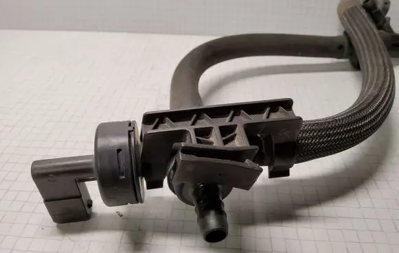 Volvo S60 Breather/breather pipe/hose 506570S