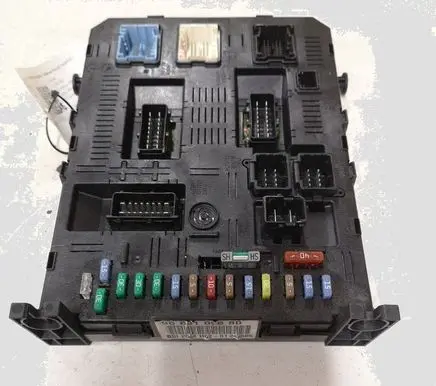 Citroen C5 Comfort/convenience module 9660105680 216760315 281133426