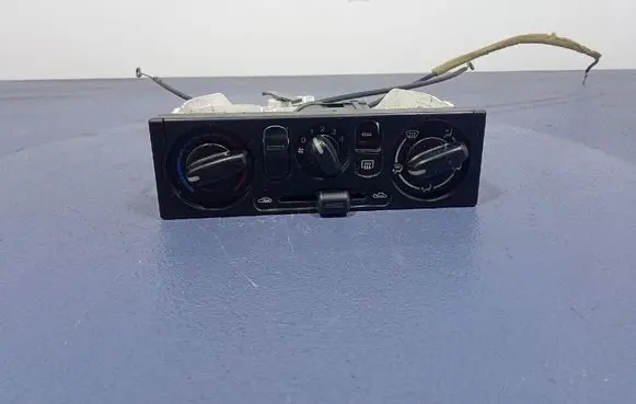 Mazda MX-5 NB Miata Climate control unit 