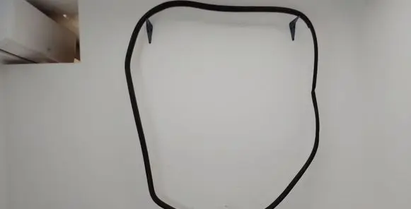 Toyota Prius+ (ZVW40) Rear door rubber seal (on body) 