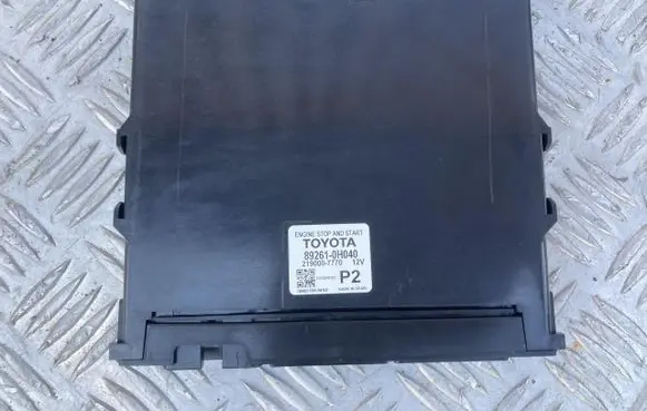 Toyota Aygo X Start/Stop control module 89261-0H040