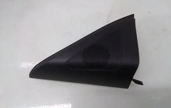 KIA Ceed Front door high frequency speaker 