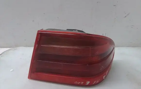 Mercedes-Benz E W210 Rear/tail lights