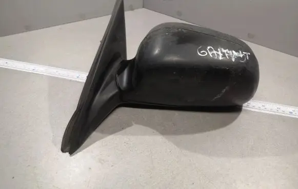 Mitsubishi Galant Front door electric wing mirror E4012092 E4012091 02209