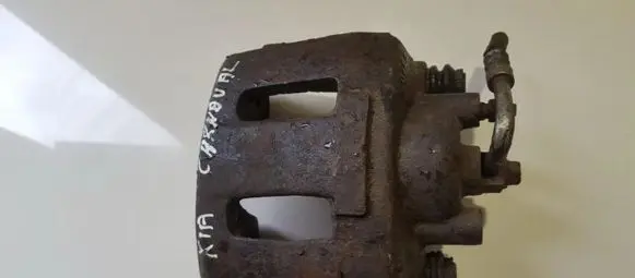 KIA Carnival Front brake caliper
